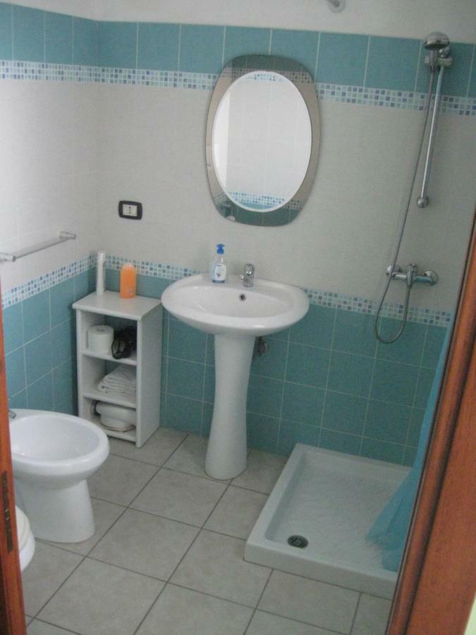 Villa Rita Bed & Breakfast Campi Salentina Luaran gambar